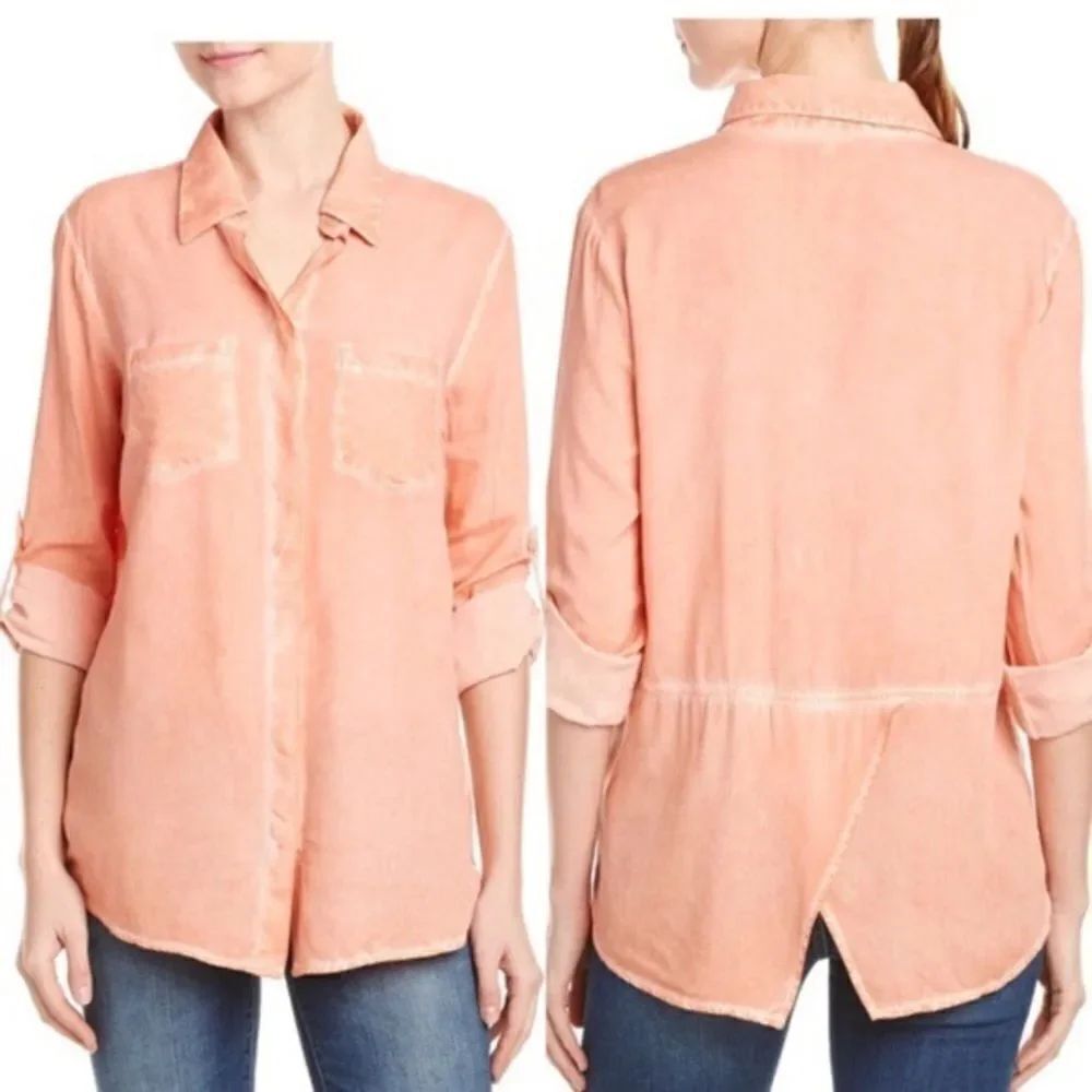 ✨ Bloomingdale’s BLL New York Women Shirt✨